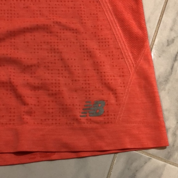 NEW Balance corral color exercise shirt. EUC! - Picture 2 of 7